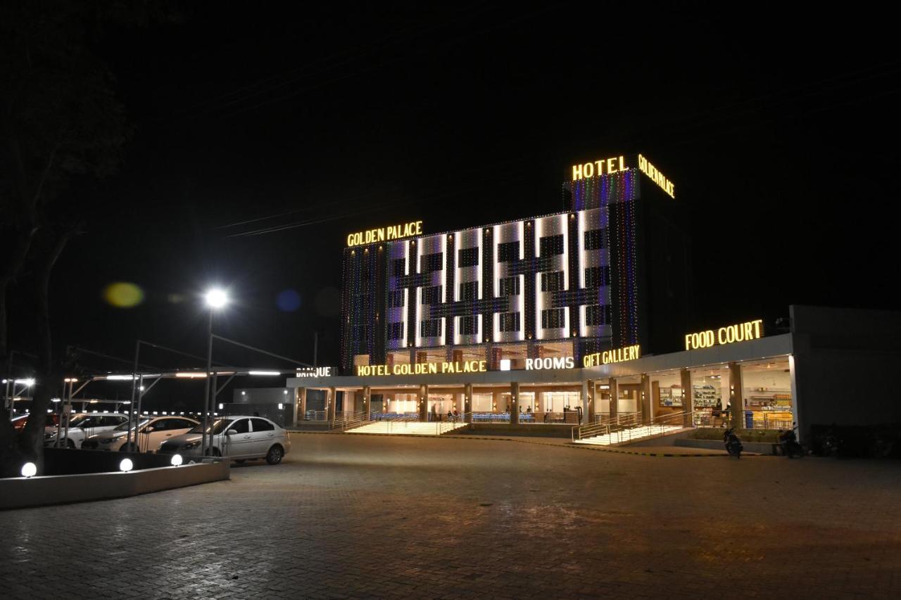 Hotel Golden Palace & Rooms Hālol Exterior foto